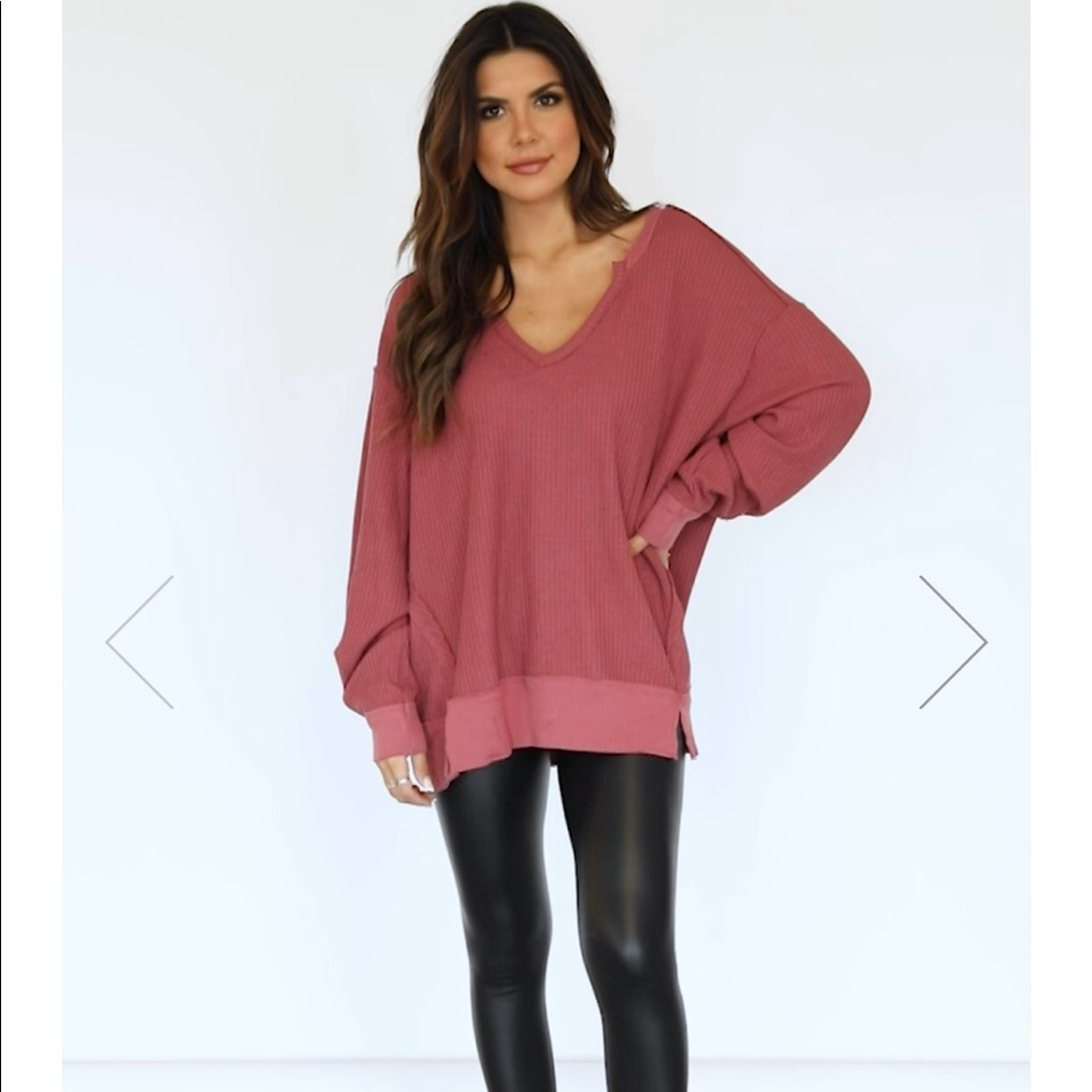 Pink Lily “Since You Been Gone” waffle v neck sweater in Berry size M